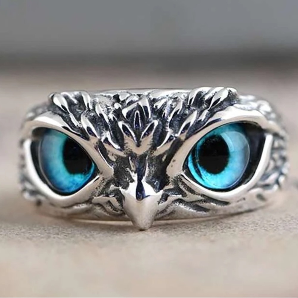 Men’s/women’s Blue-eyed Owl silver ring adjustable